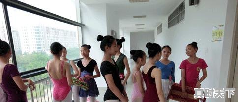 1、电影频道所有主持人，北京电影节嘉宾邀请码 - 真时天下