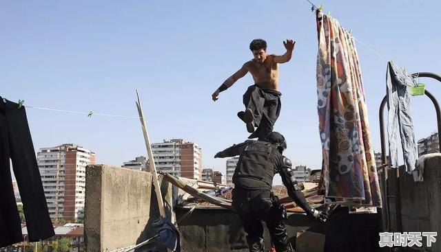 3、憨豆特工3女主角,强森斯坦森和强尼最新电影 - 真时天下