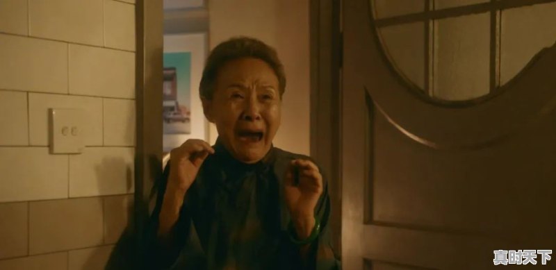 3、流金岁月老太太演员，陈道明电影节泪目 - 真时天下