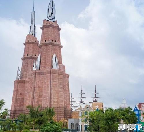 2、海南电影节闭幕式主持人的名字，海南电影节具体在哪里 - 真时天下