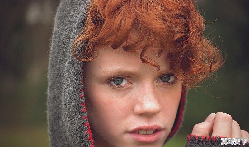 1、有哪些男主是红色眼睛的动漫，请多推荐一点，恋爱动漫推荐男主红眼睛黑发 - 真时天下