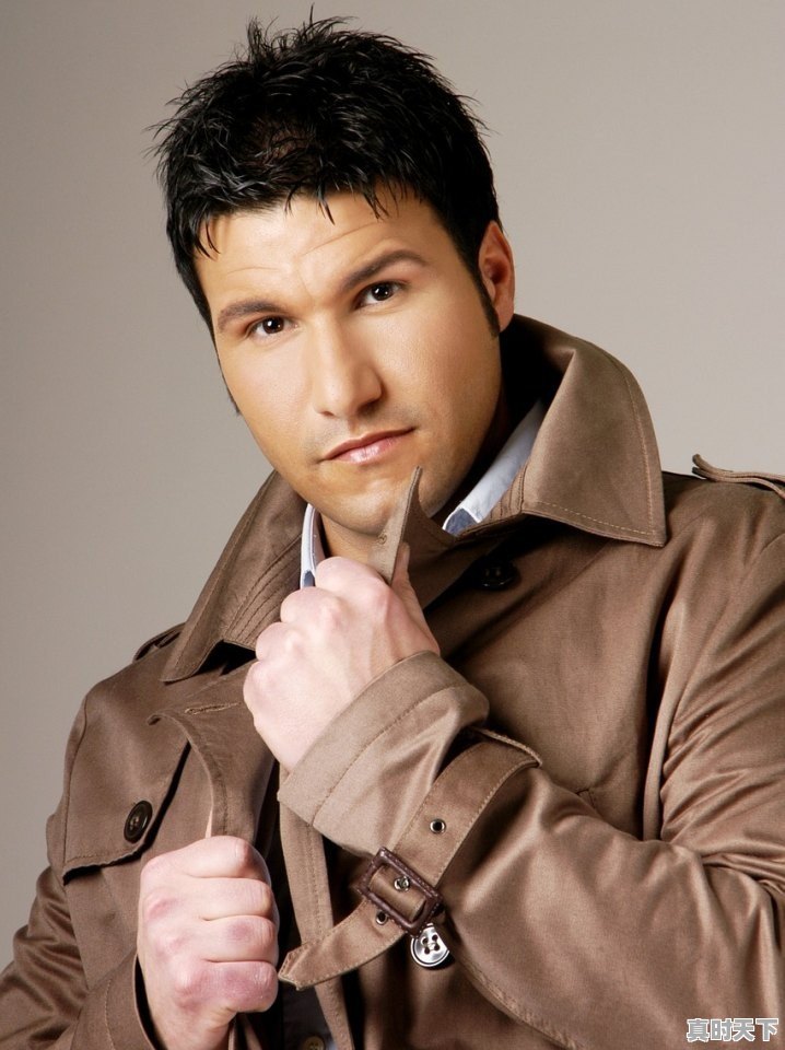 1、动漫推荐男主特别帅的电影有哪些;动漫推荐男主特别帅的电影  - 真时天下