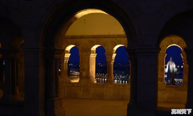 1、谁介绍几个美国好来坞动作冒险剧情科幻惊悚电影看看_谁知道最好看的科幻电影，求名字，不要复制的 - 真时天下