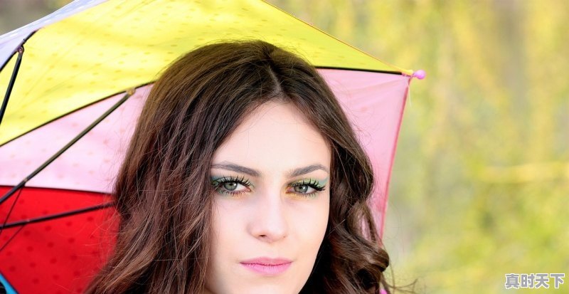 1、娜扎是哪个学校的,古力娜扎电影节 - 真时天下