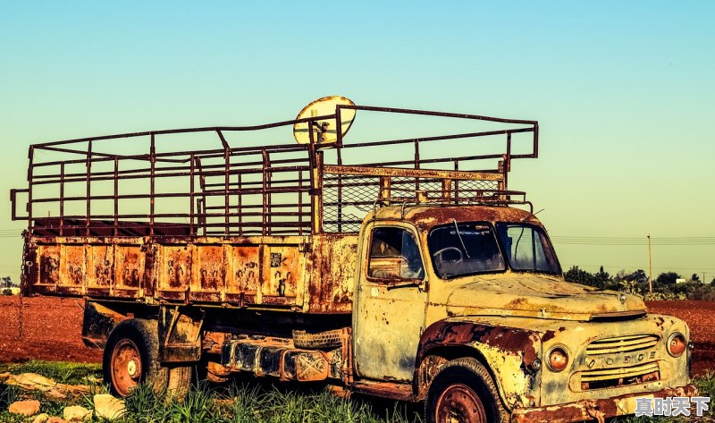 1、怎么检查汽车后减震,二手车后悬架如何检查漏油 - 真时天下