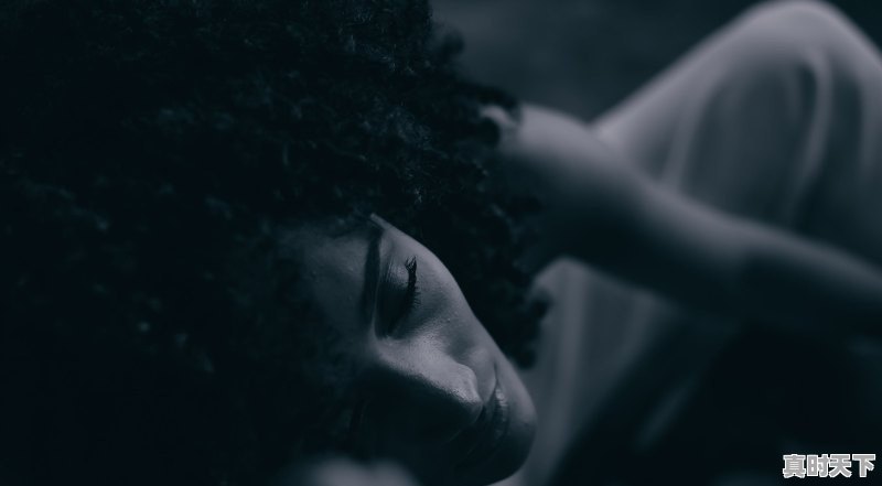 1、蝙蝠侠小丑是哪部电影,蝙蝠侠最新电影是哪一部 - 真时天下