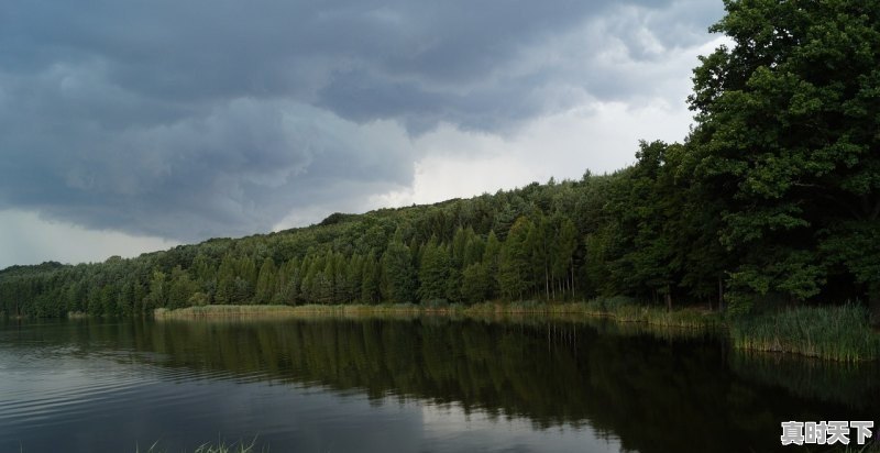 1、三泉湖和红石林哪个好玩,红石林天气 - 真时天下