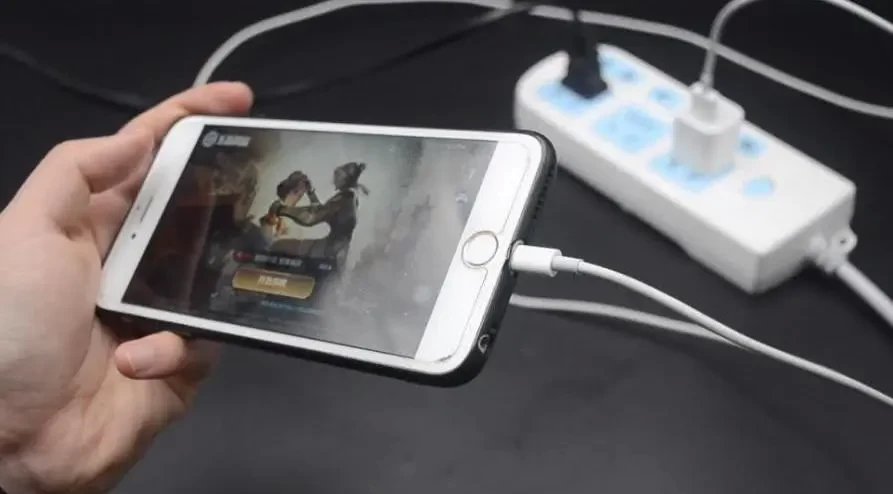 7、手机如果玩一会手机就发烫怎么办，玩热门游戏手机发烫怎么办啊怎么解决 - 真时天下