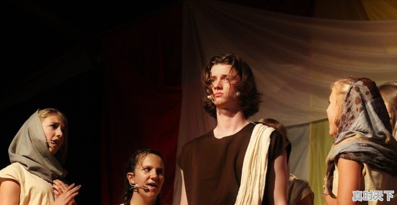 1、马丽沈腾2022年上映的电影有哪些,2022年国外最新电影上映表演节目 - 真时天下