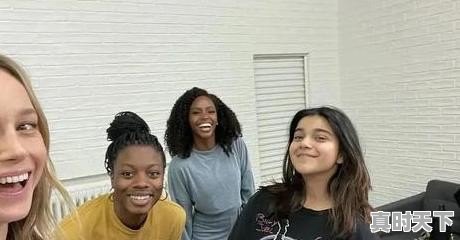 1、成龙2023年新电影,播放成龙的最新电影叫什么名字 - 真时天下