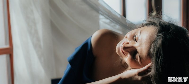 1、几个男生喜欢一个女生的动漫_动漫中女主怀孕生子的动漫有哪些 - 真时天下