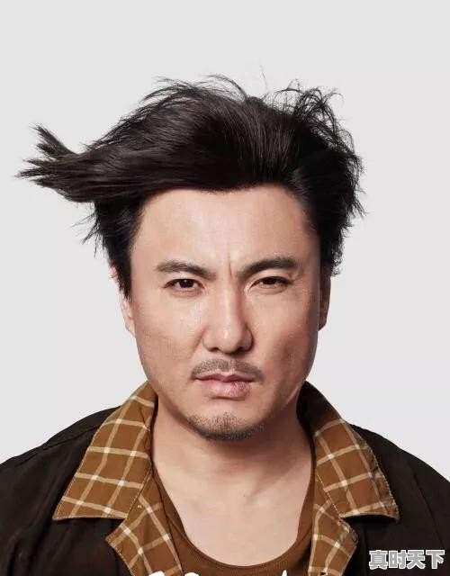 沈腾演过不少电影和电视剧,他的演技怎么样,他是否属于正能量的人 - 真时天下