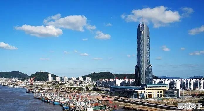 1、末世女穿越古代逃荒的小说，好看的丧尸动漫推荐国漫有哪些古风女主角名字 - 真时天下