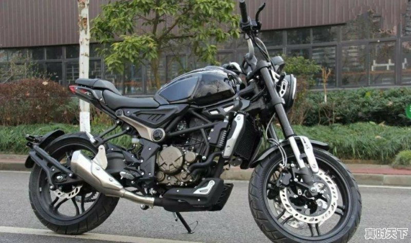 推荐一台3万左右,适合双人摩旅,骑和坐都相对舒适的摩托 - 真时天下