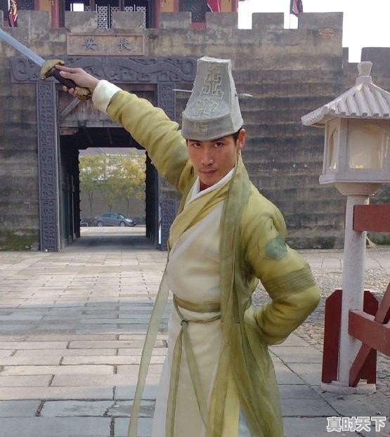 广东省茂名市出过哪些名人和明星 - 真时天下