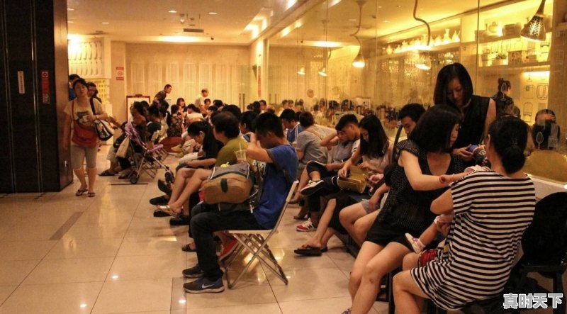 有人说在股市中,持续上涨的股市会受股民朋友的青睐,这是怎么回事 - 真时天下