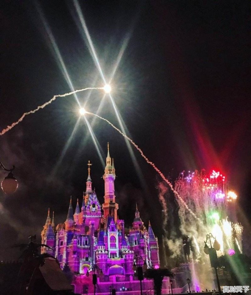 去趟上海迪士尼要花多少钱? 两个人 - 真时天下