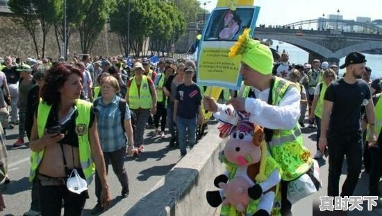 巴黎圣母院重建被认捐10亿欧元，却引发大规模的暴力示威，为什么 - 真时天下