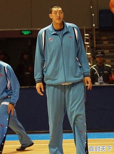 身高两米的女孩上综艺节目 - 真时天下